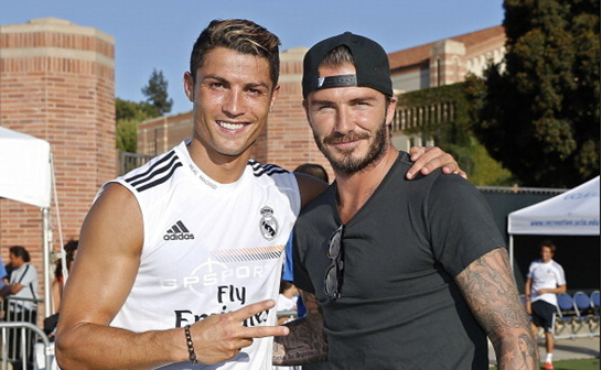 关键时刻连续拿分险追平！张镇麟全场20+8错失扳平三分