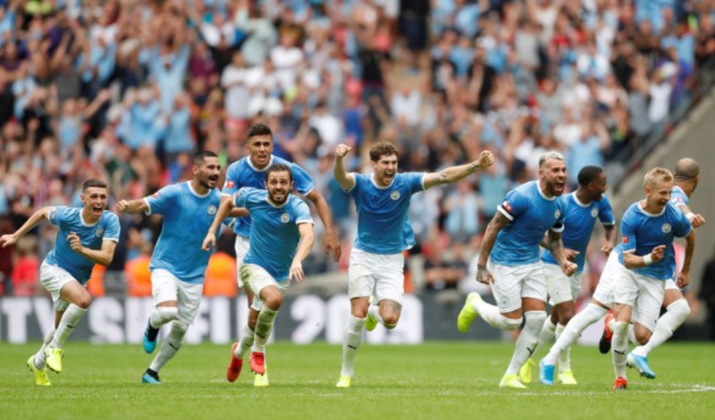 官方：悉尼FC中场恩斯特勒股四头肌受伤，预计缺席6周